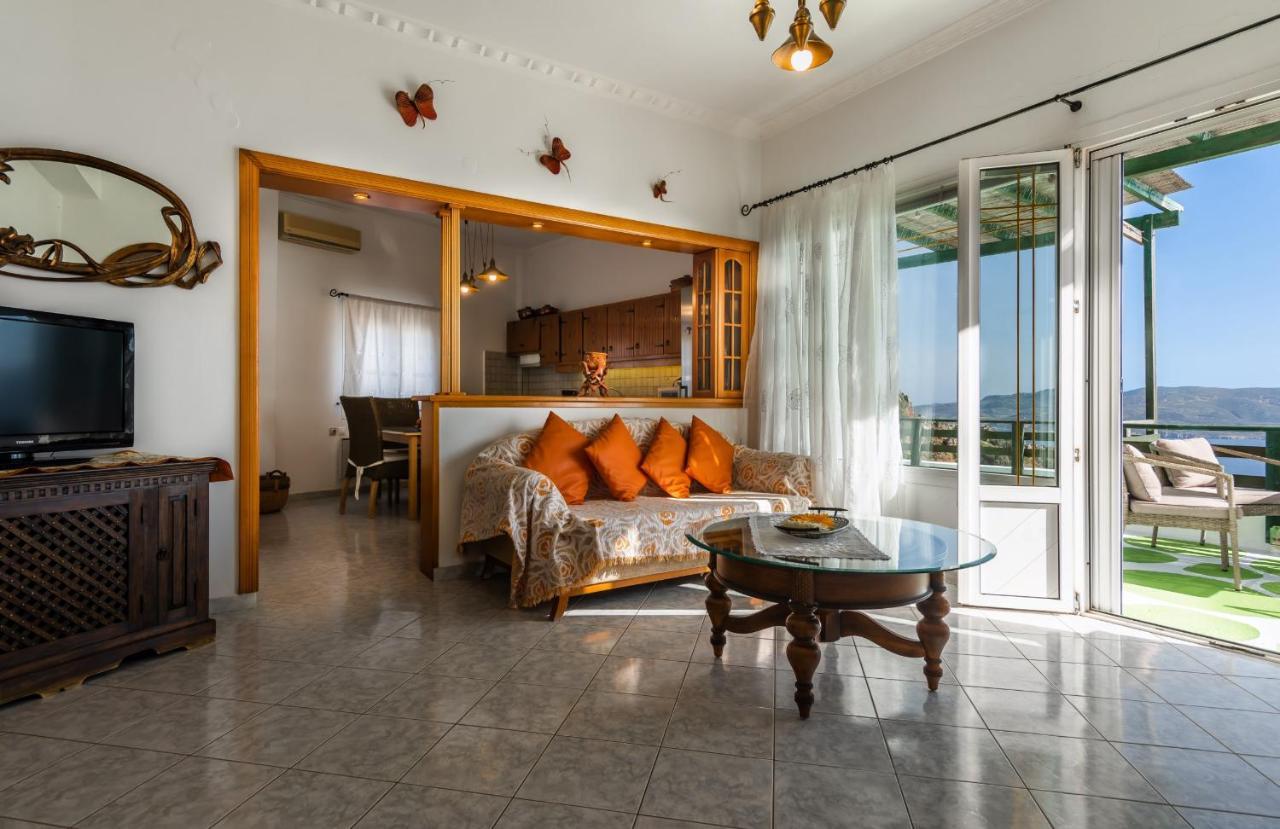 Melisses Sea View House Villa Plaka  Buitenkant foto