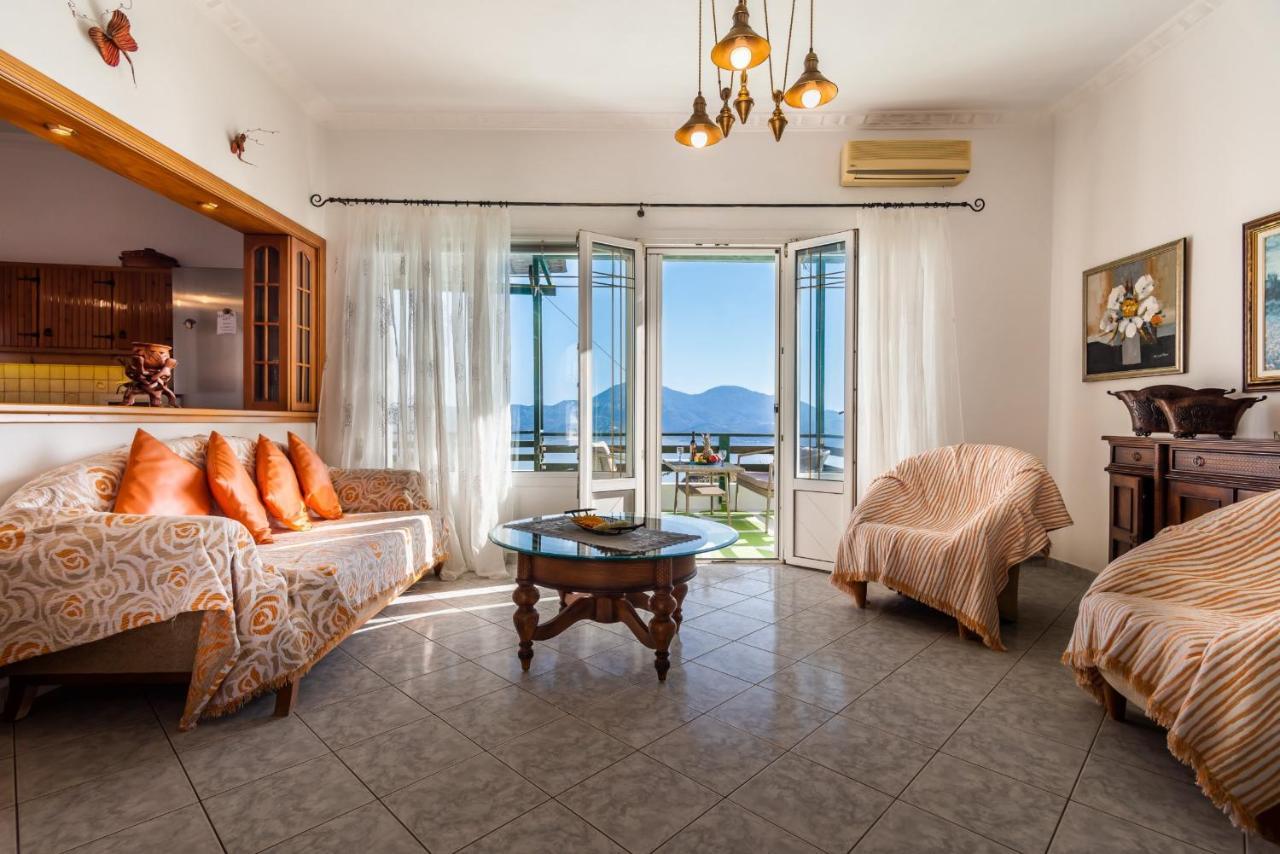 Melisses Sea View House Villa Plaka  Buitenkant foto